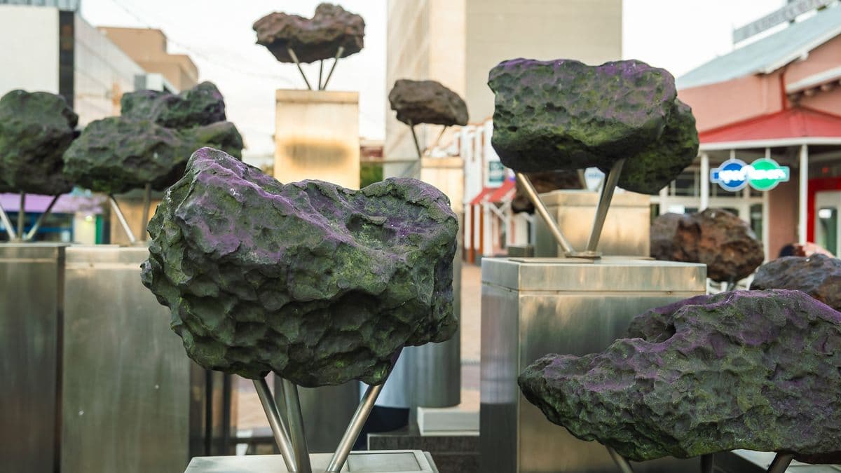 meteor rocks